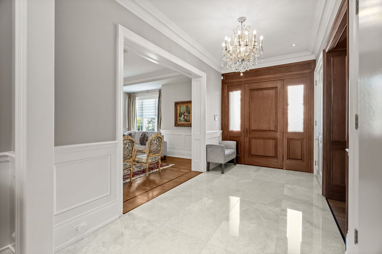  Unmatched Curb Appeal 