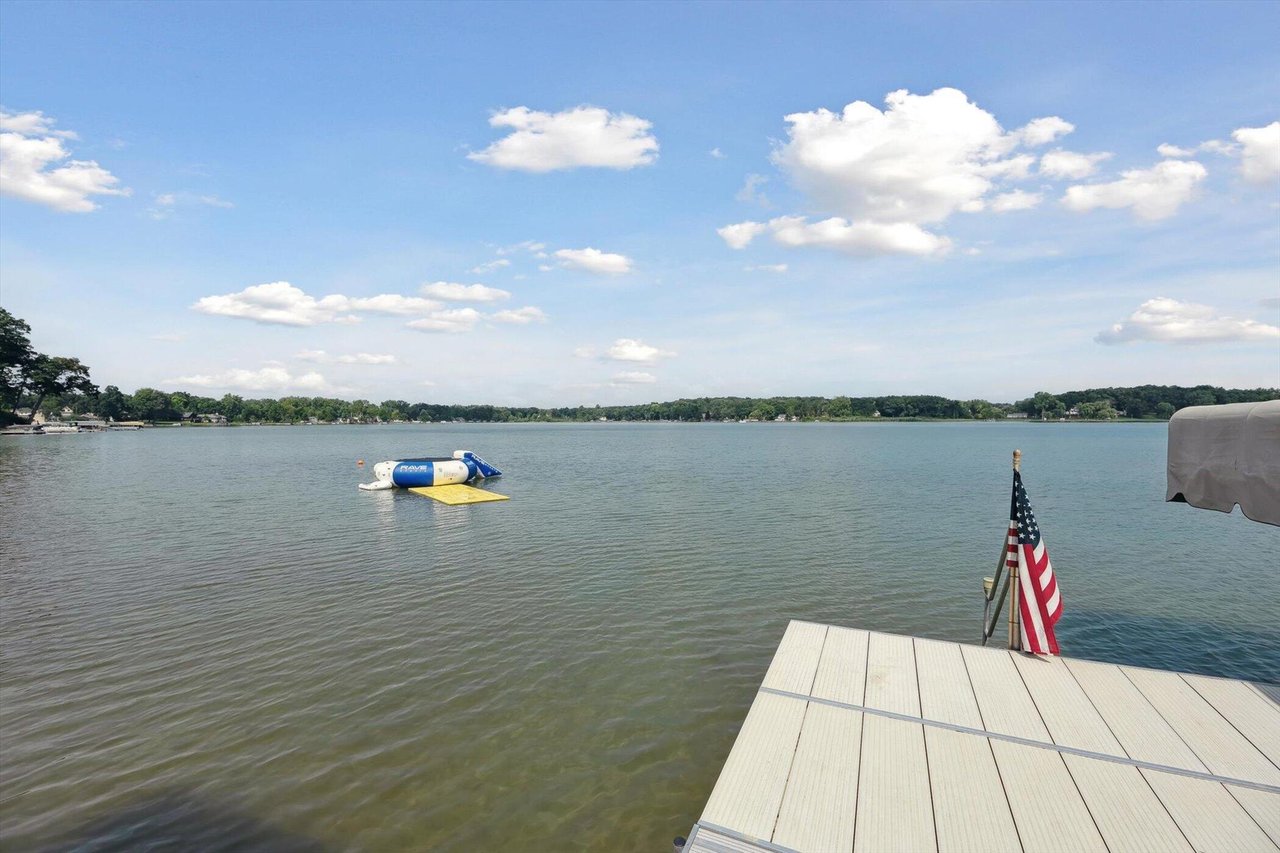 240 AQUAMARINE DRIVE