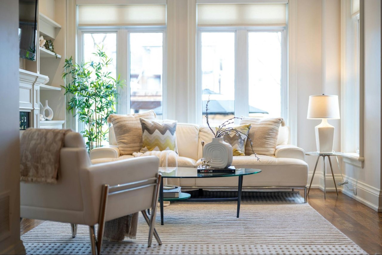 Weekend Projects to Stage Your Home on a Tight Timeline