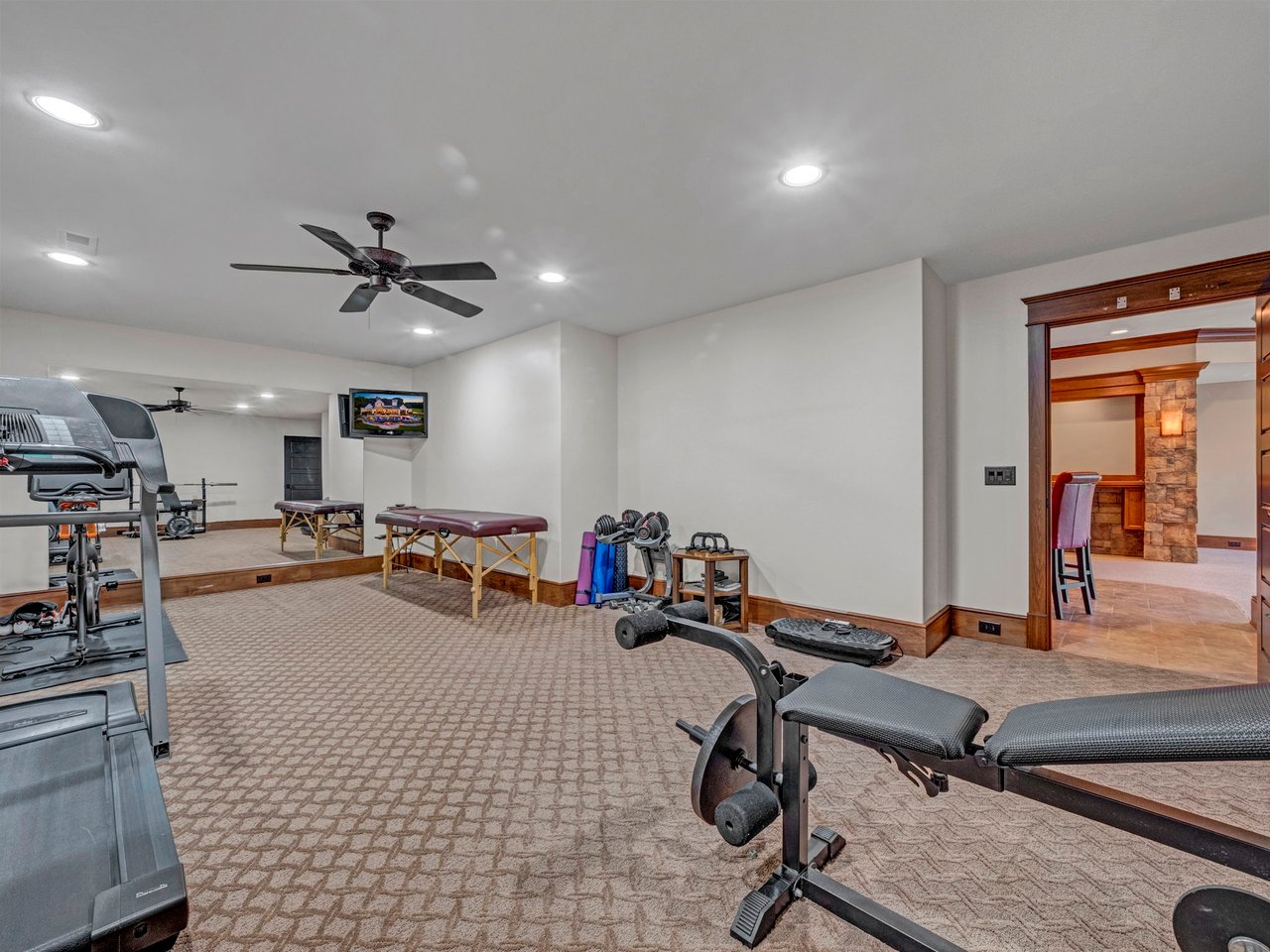 162 Acre Estate with Mountain Views