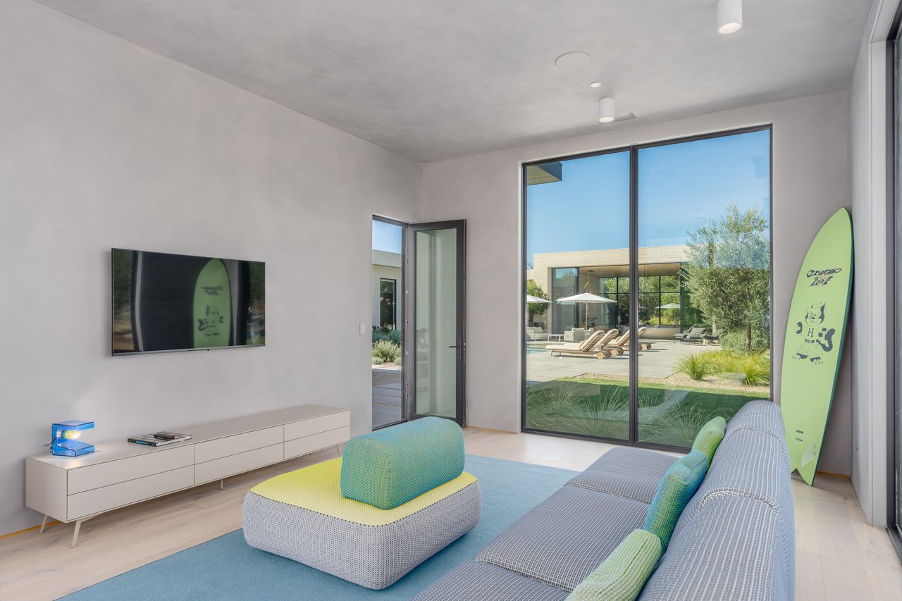 1608 Ridge Valley Road