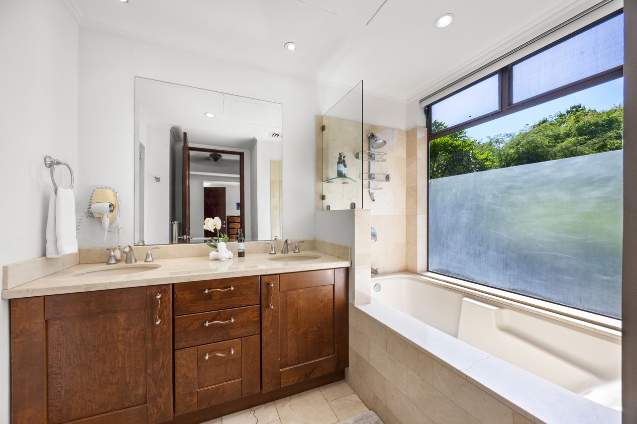 Carao T1-5 | Ocean-View Penthouse with Loft in Reserva Conchal