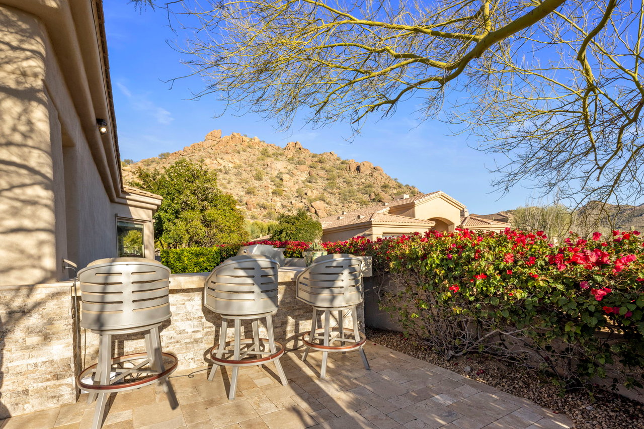 11129 E JUAN TABO Road