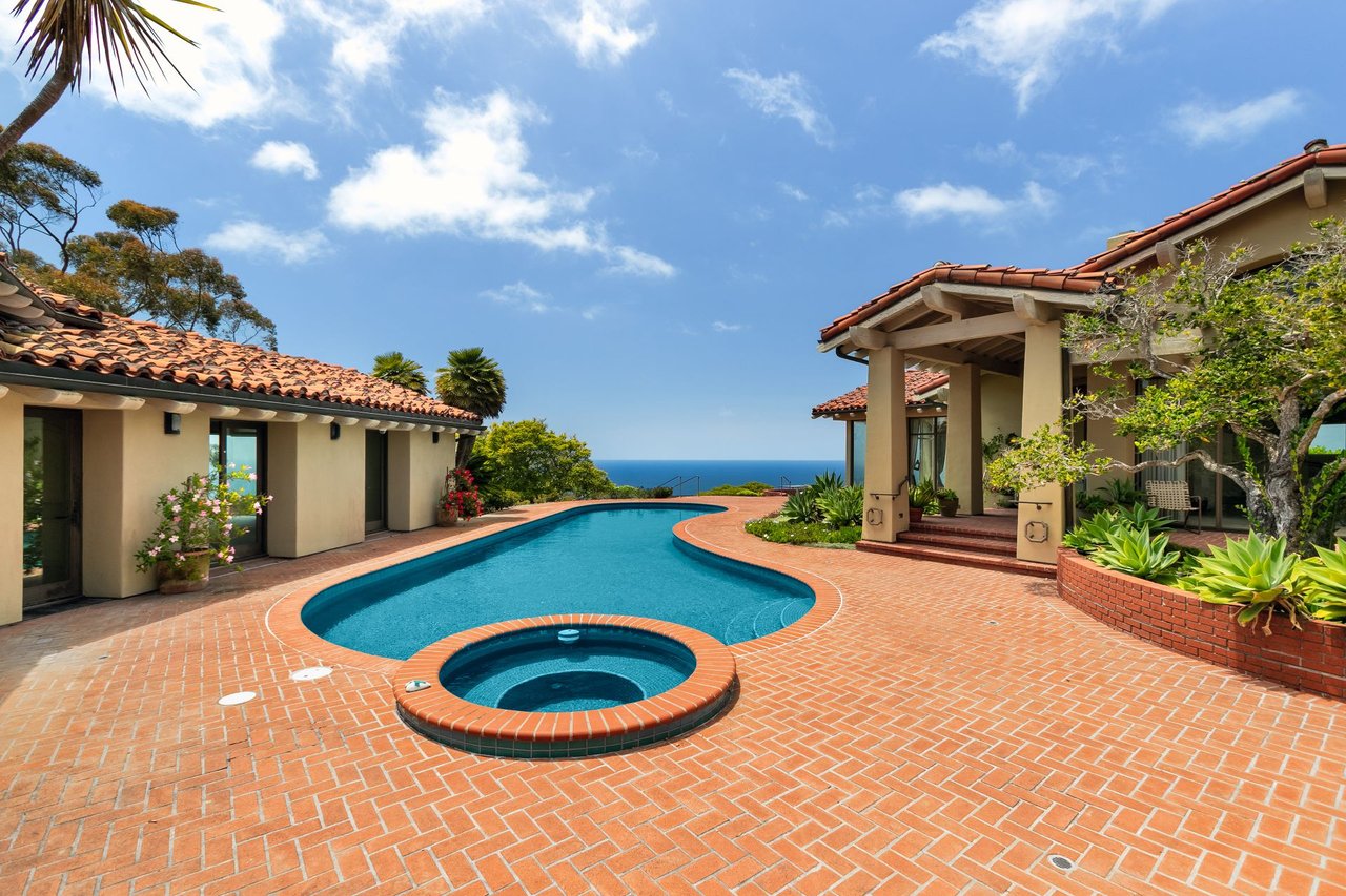 7301 Encelia Dr
