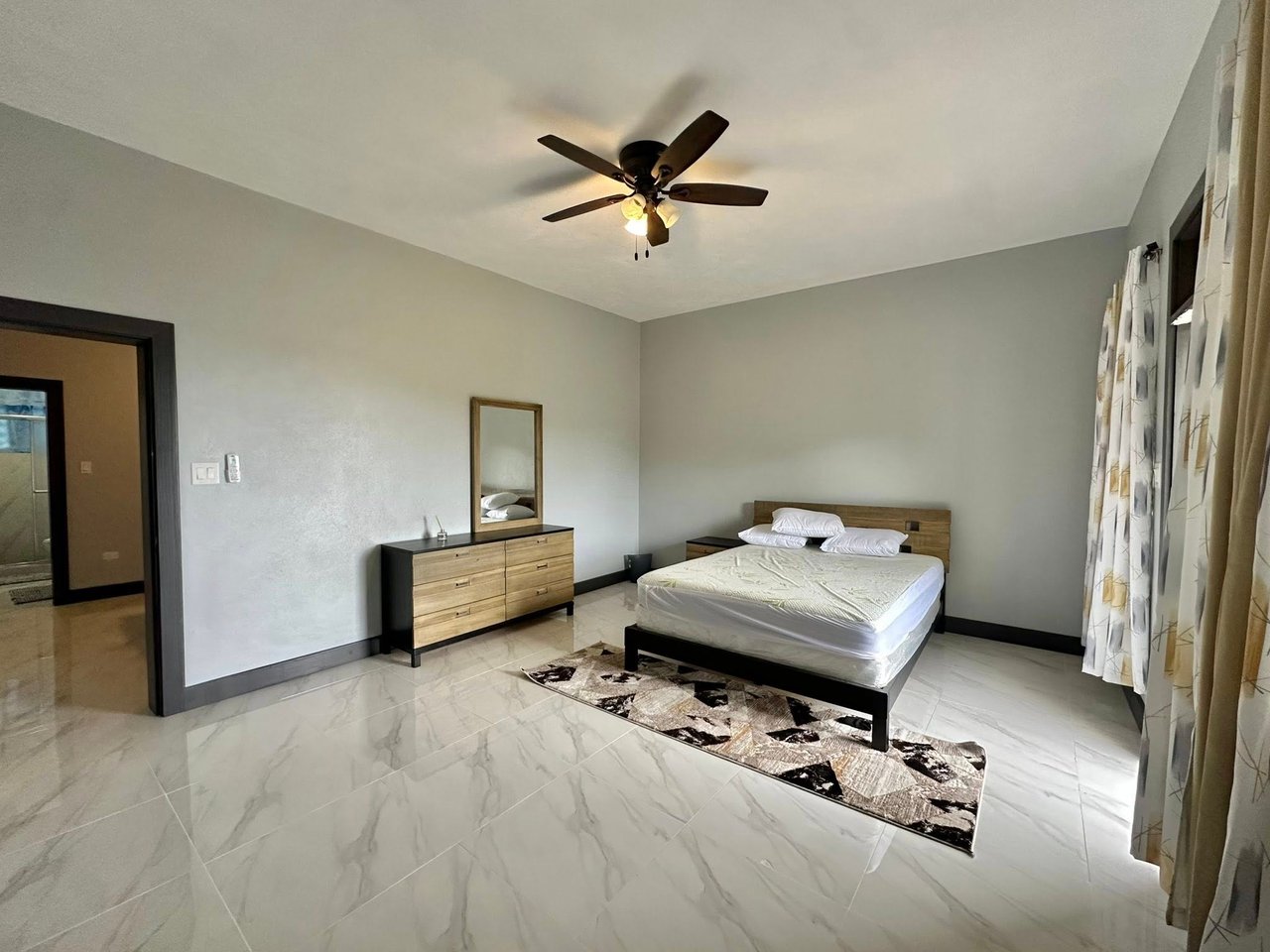 1048 Meyers Estate 1 Bedroom Apartment
