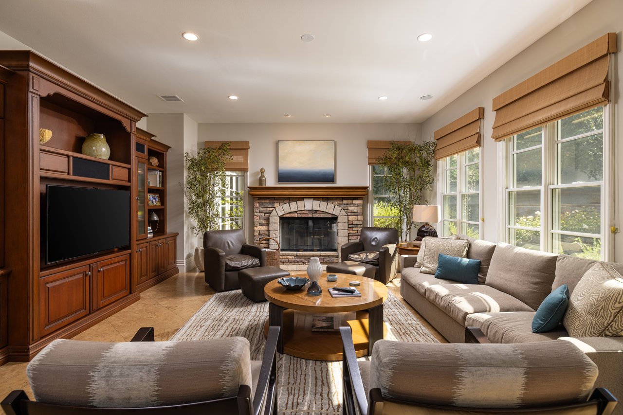 23 Gleneagles Drive