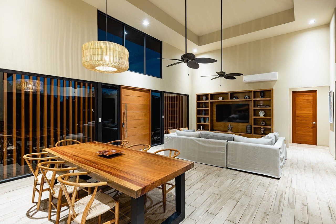 Casa Lapas – Los Almendros 69 | Golf Course View Home in Hacienda Pinilla