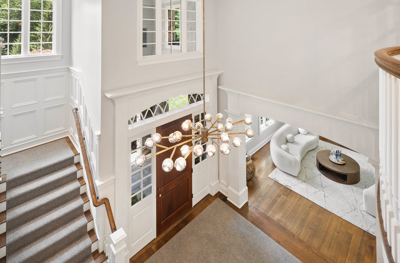 9 Greenbrier Road
