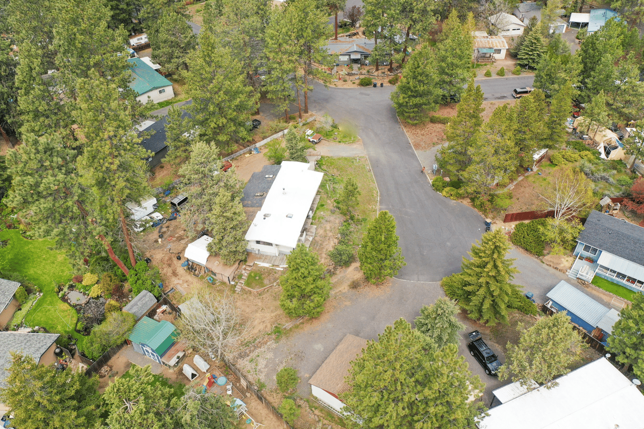 Just Listed: Manufactured Home in Southwest Bend with Sunroom