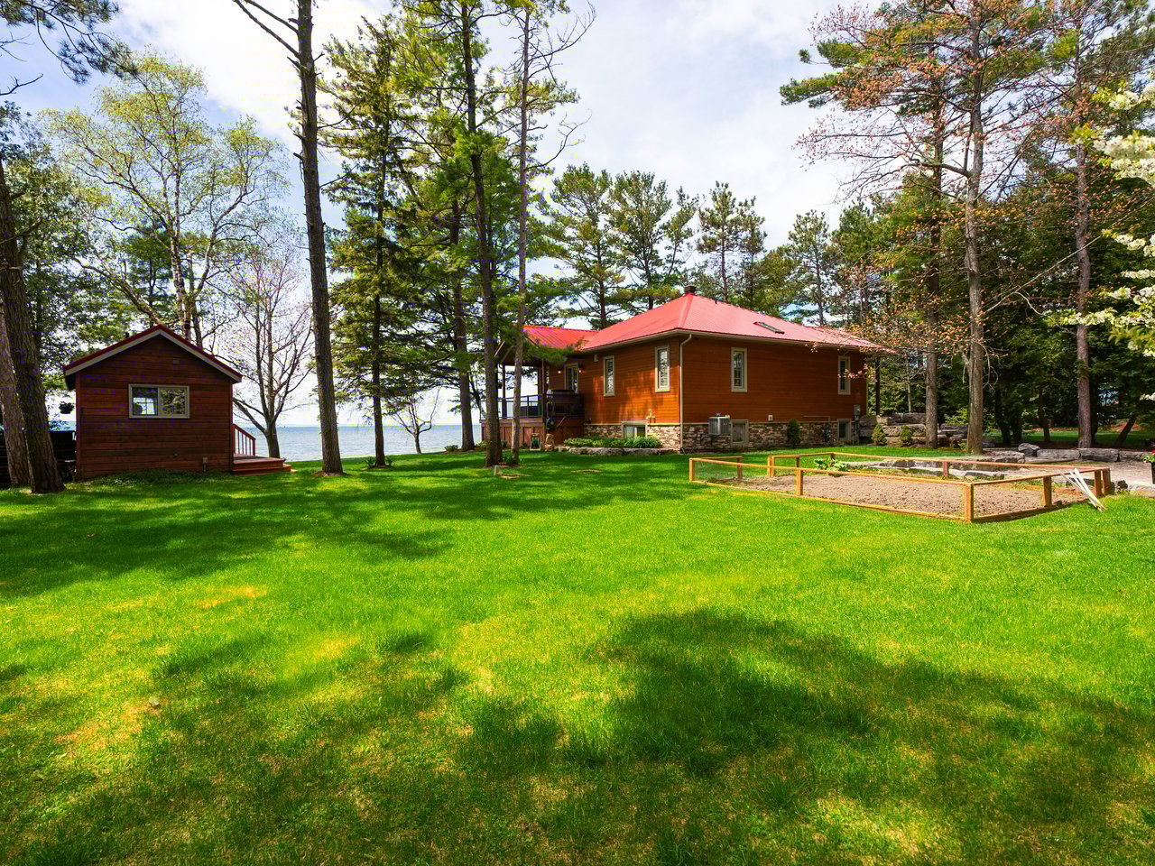 9 Monica Rd