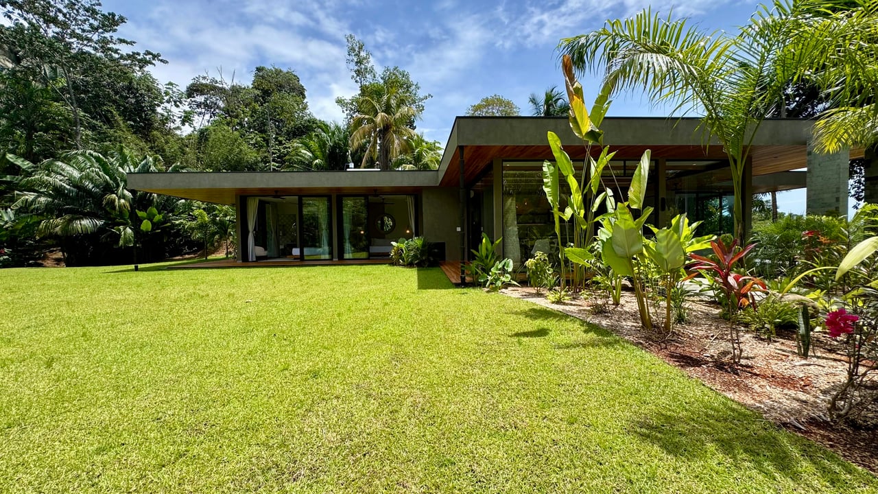 Move-In Ready Villa in Playa Hermosa with Ocean and Mountain Views - 3 beds, 3 baths.