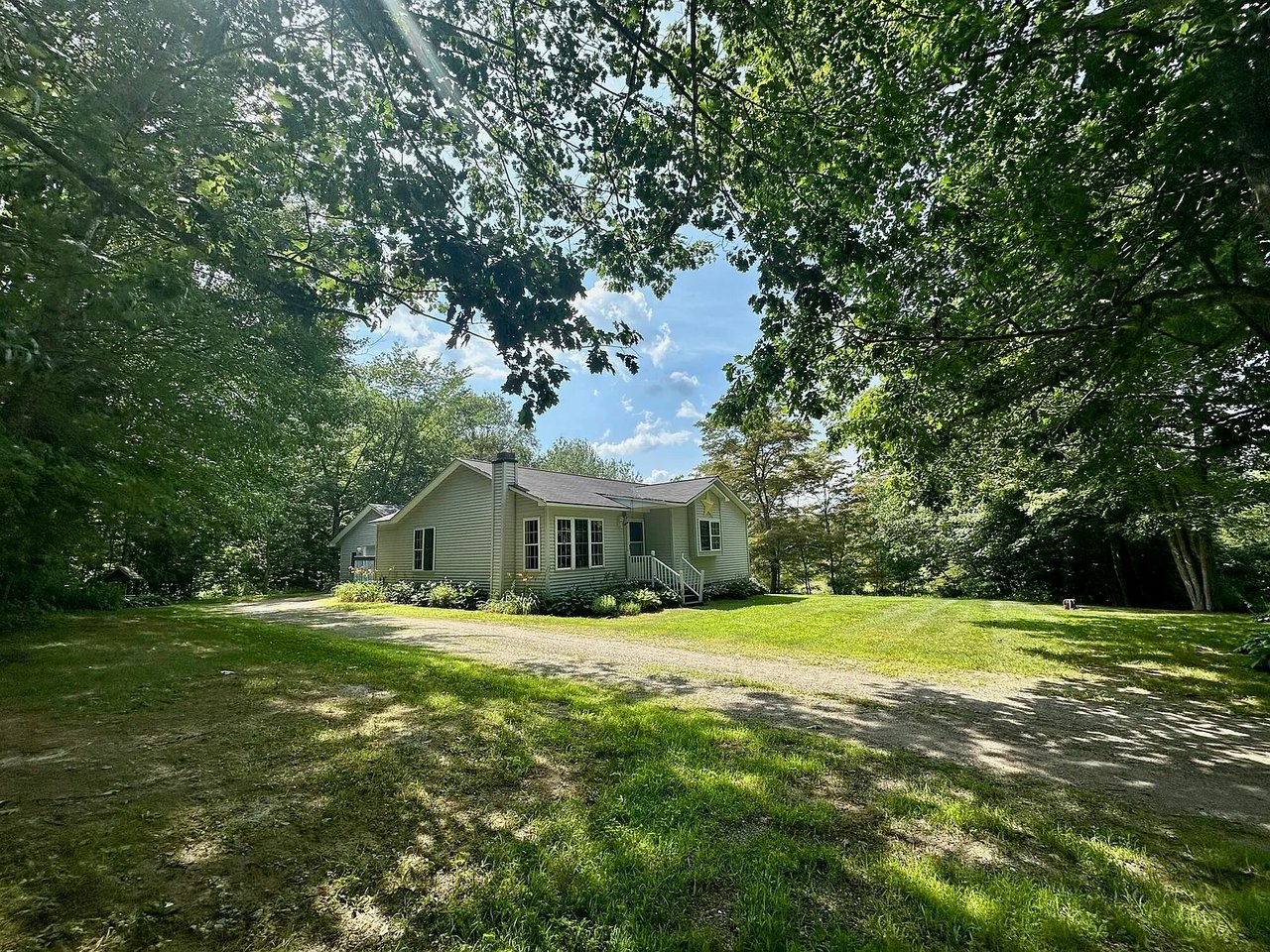 277 Shaw Hill Rd