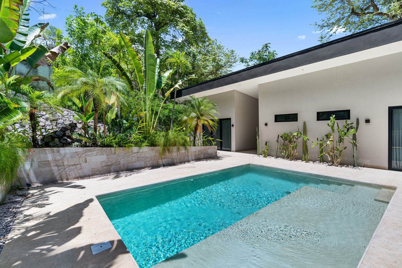 Casa Acqua | Luxury Beach Home with Guest House in Playa Grande