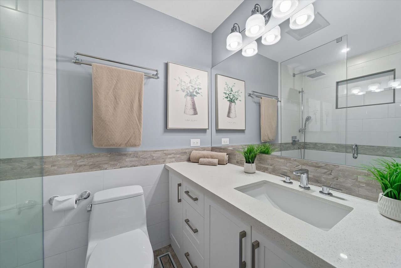 11 Avondale Cres 