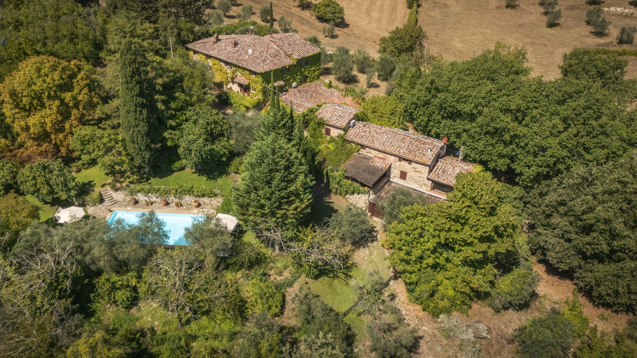 LA PIAZZA SUL CHIANTI