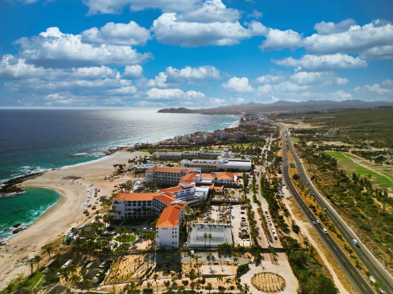 Chileno Bay golf lifestyle with panoramic views and community appeal in one of Los Cabos’ top luxury destinations