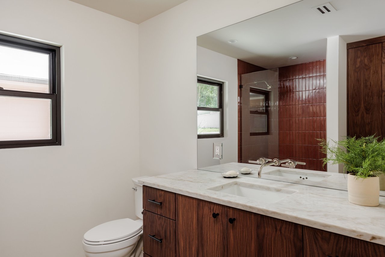 5601 Caprice Dr.