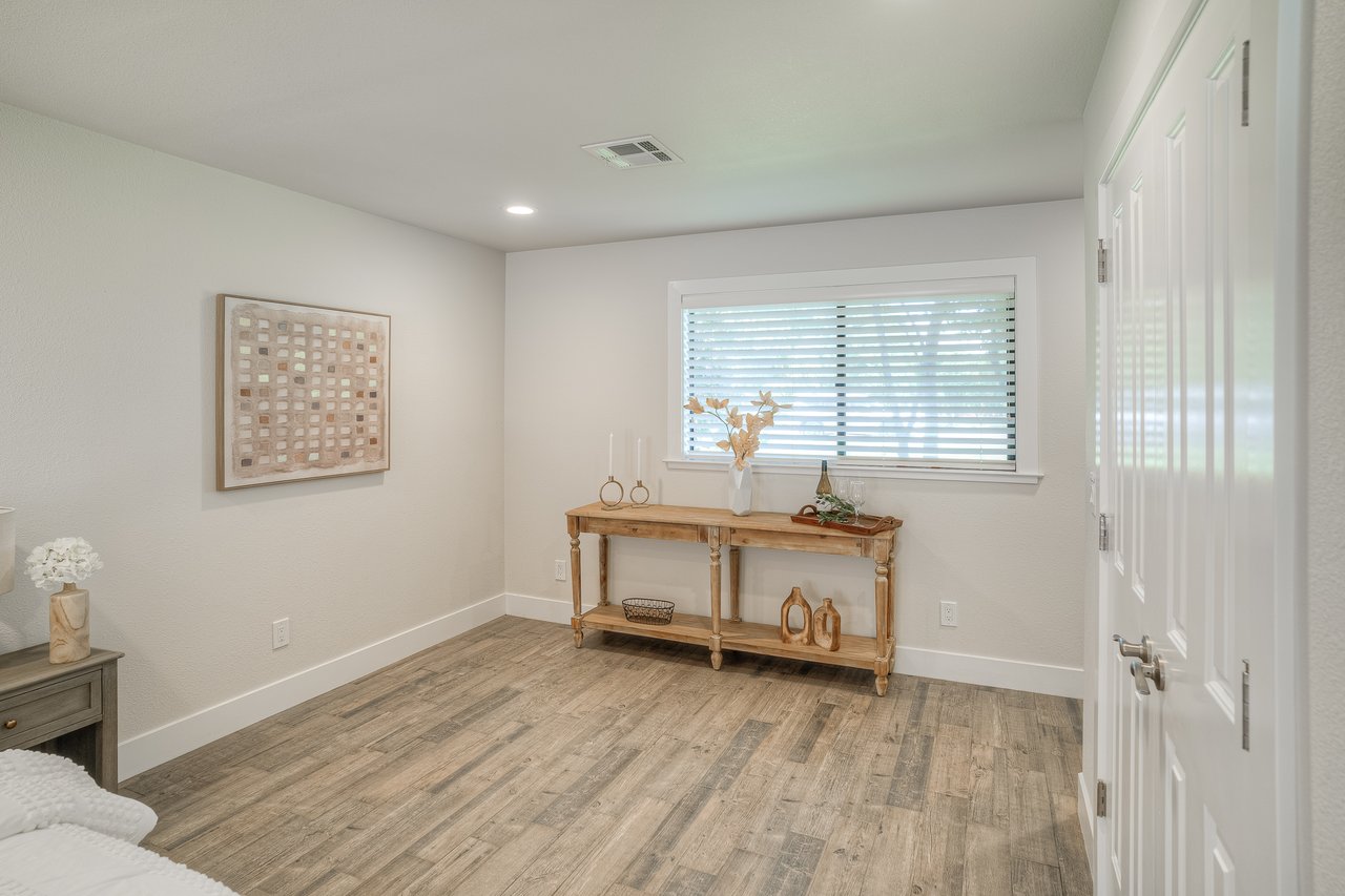 800 S Meridian Road