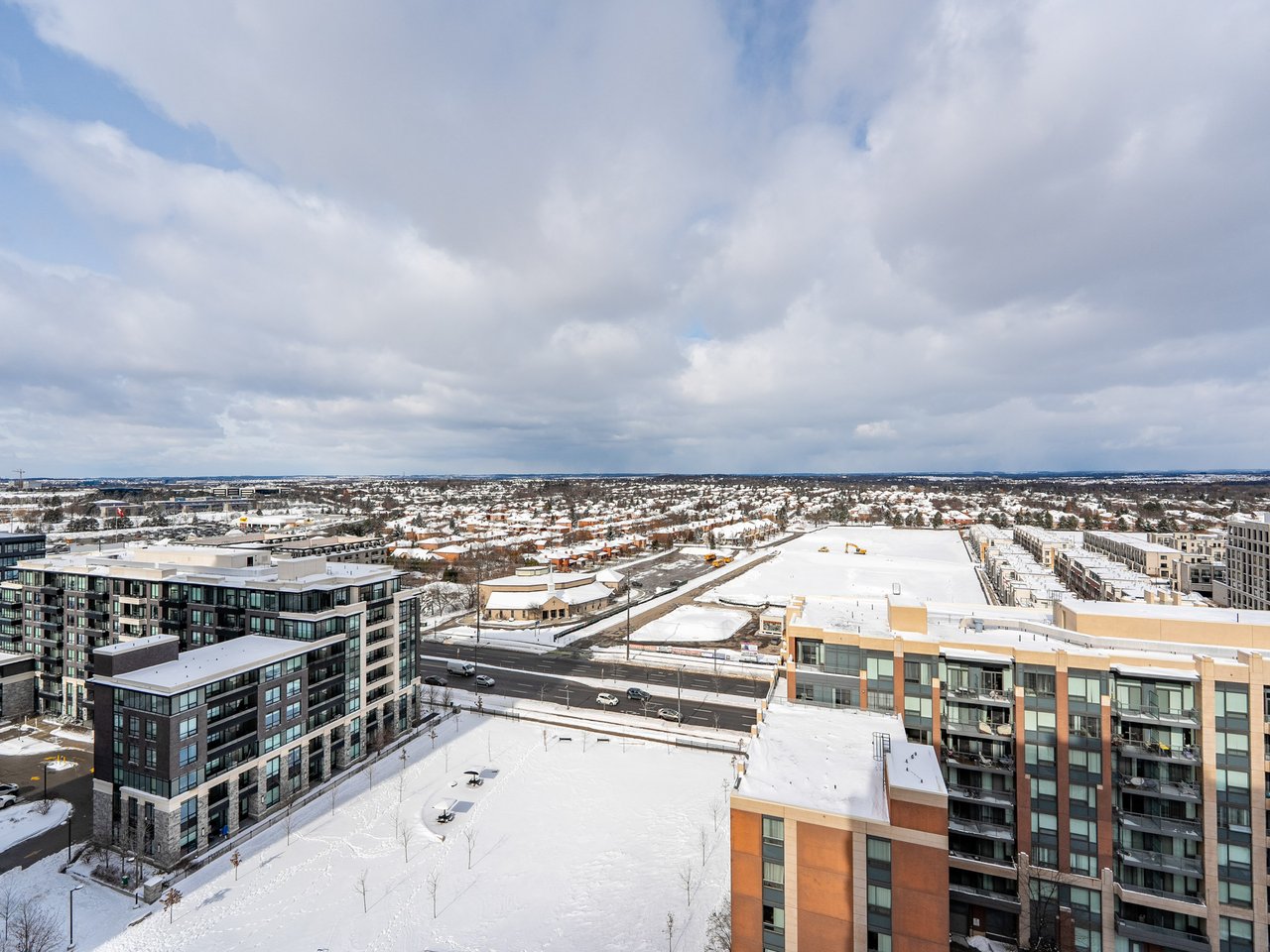 18 Uptown Dr 1910