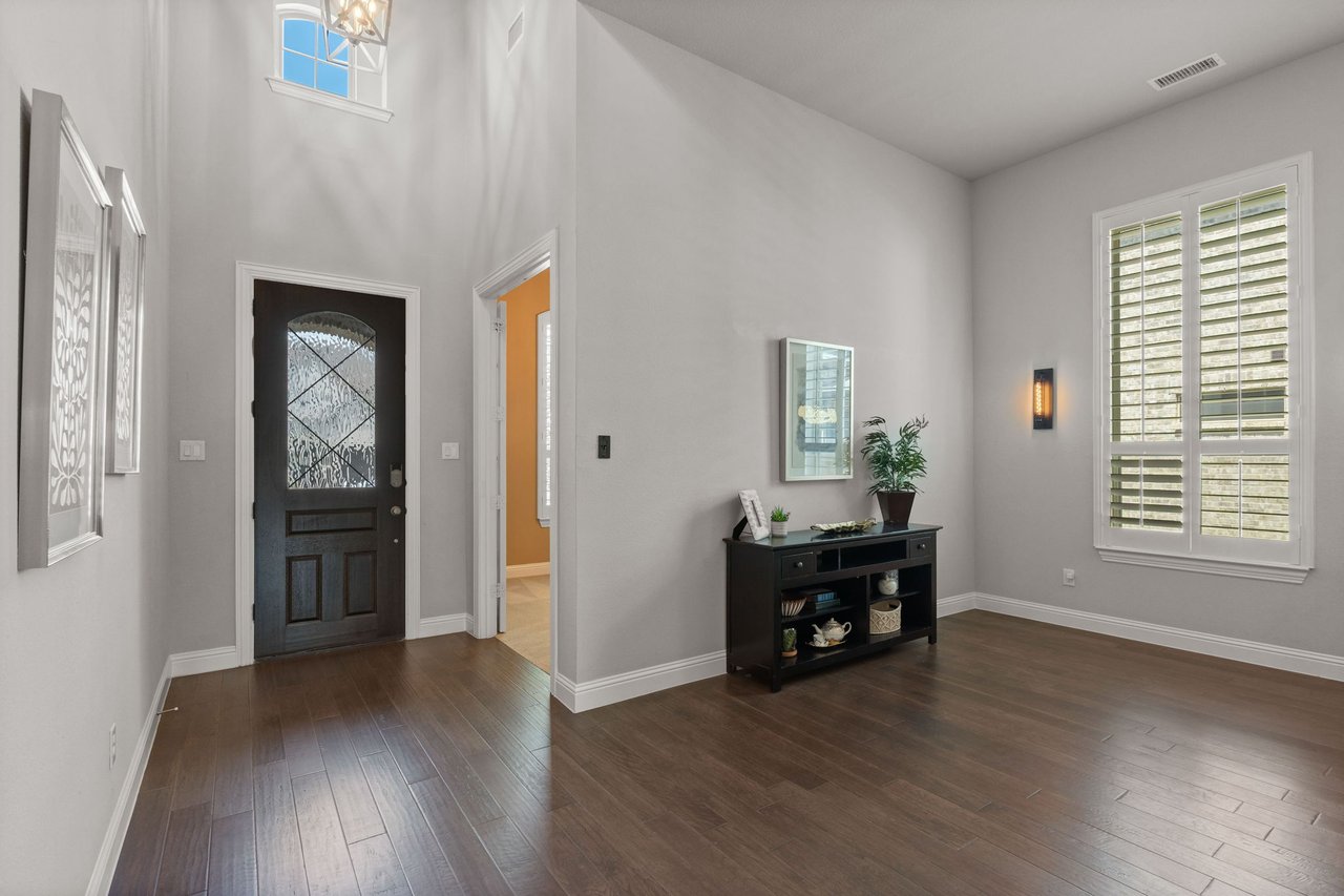 8213 Richmond (3% BAC)