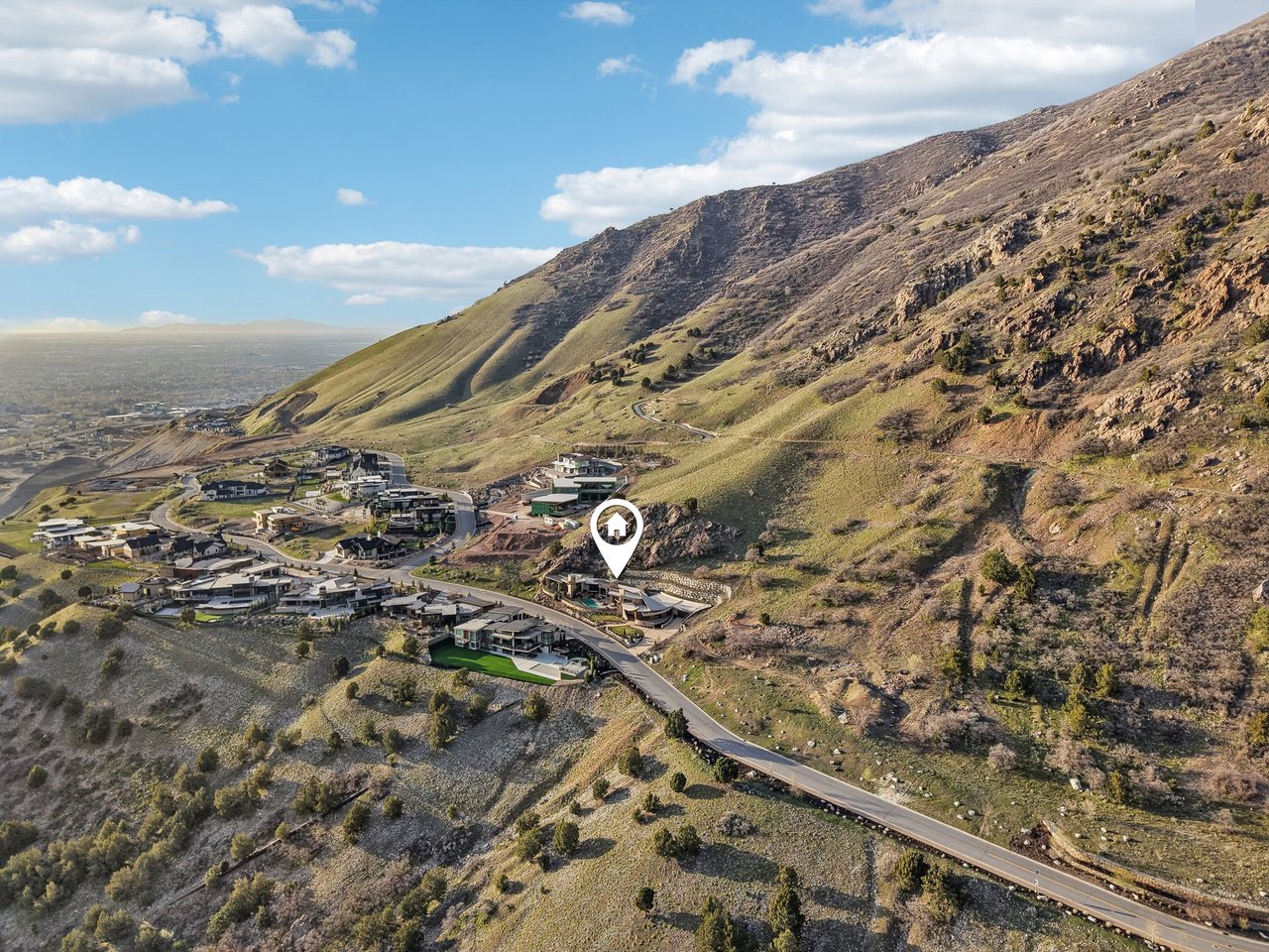 4141 E Canyon Estate Dr