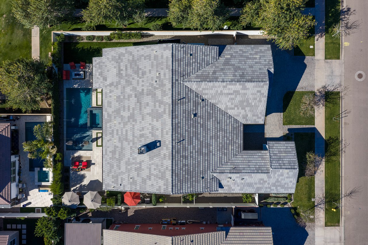 3405 E BLOOMFIELD Parkway