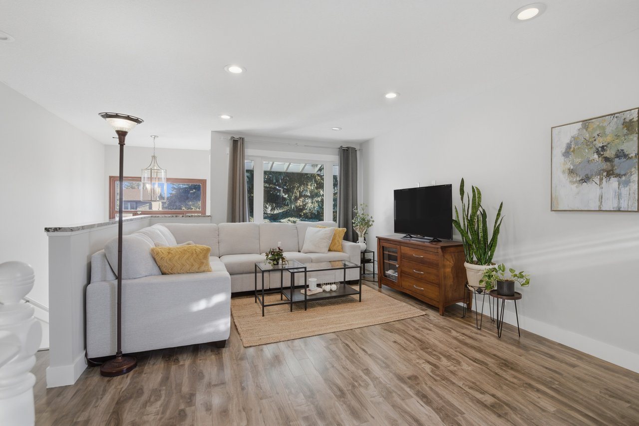 88 Woodfield Crescent SW