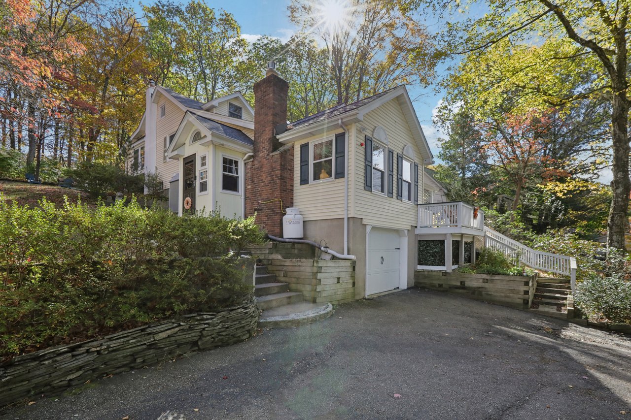 contact-form-background