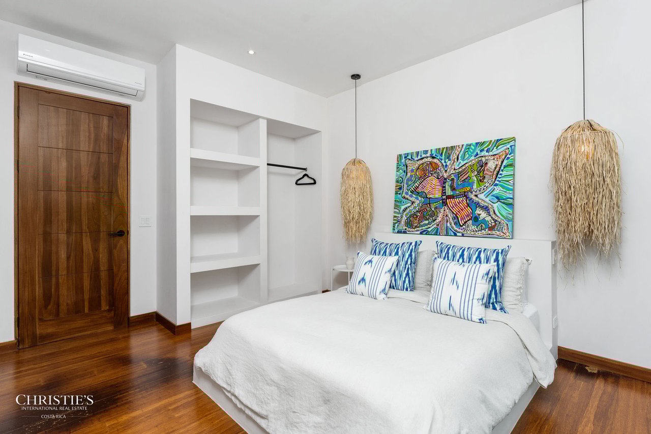 Casa Lola – Contemporary Beachside Oasis in Playa Grande