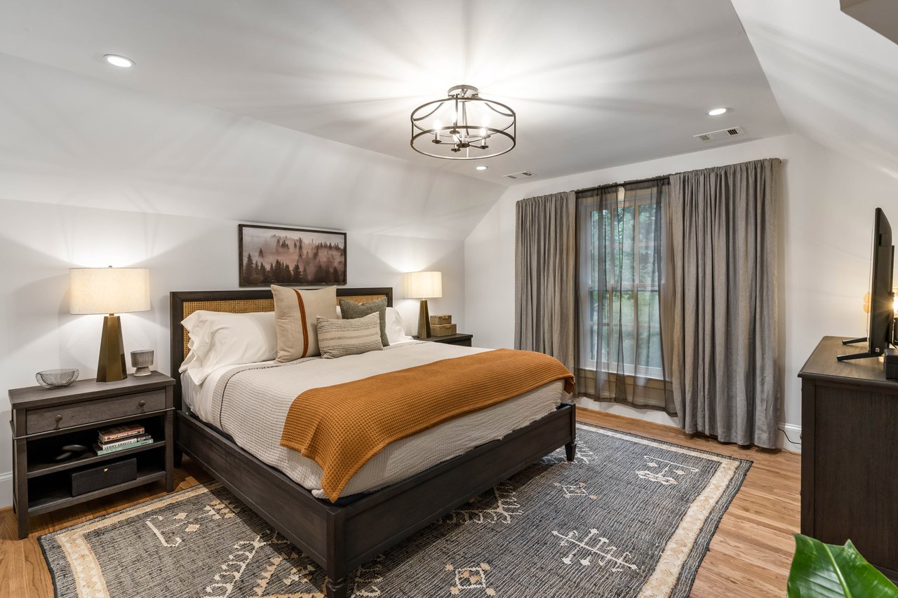 3785 Paces Ferry Road NW