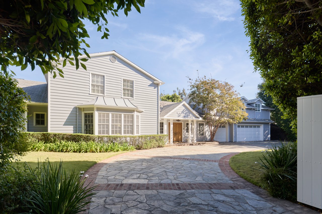 196 Granville Ave, Brentwood