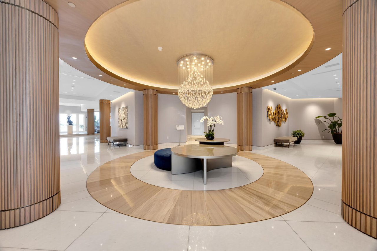 Spacious Rental in Brickell Key