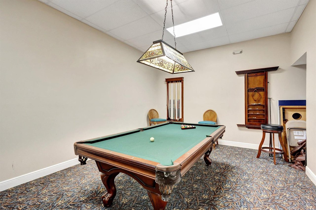 105 Paradise Harbour Boulevard #109