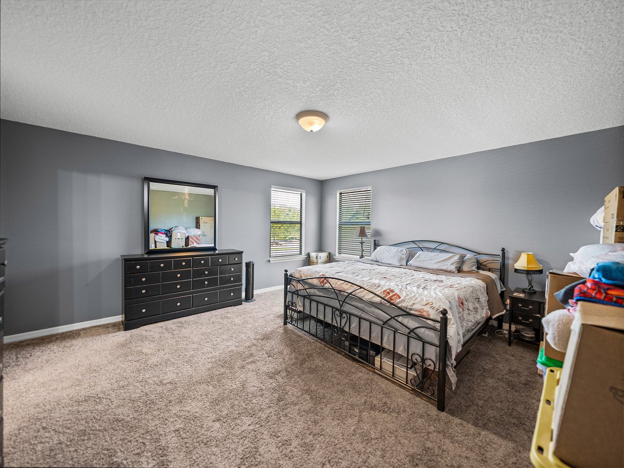 5660 Elsinore Way