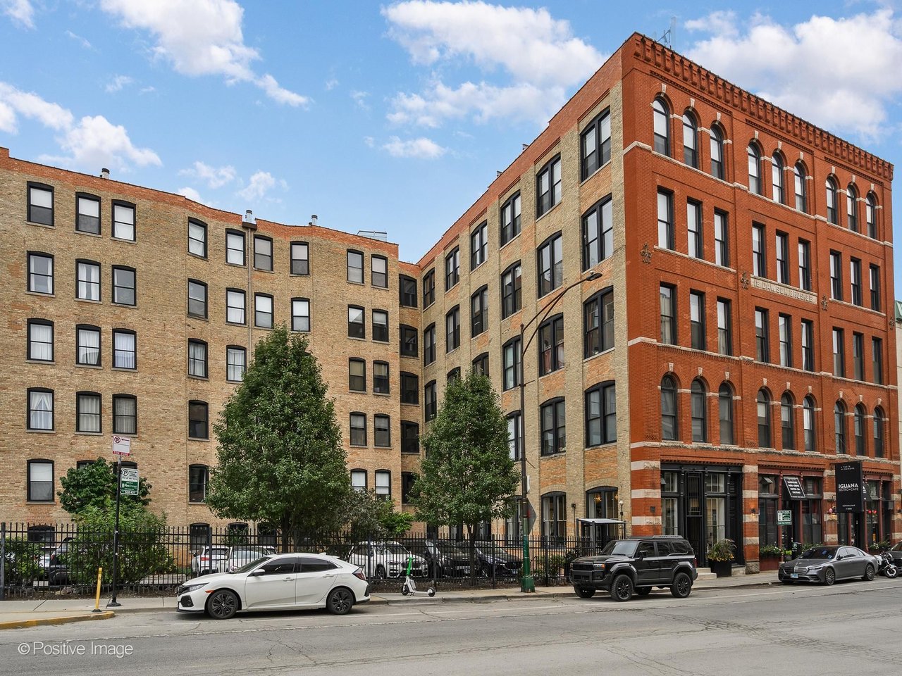 525 N Halsted Unit 312