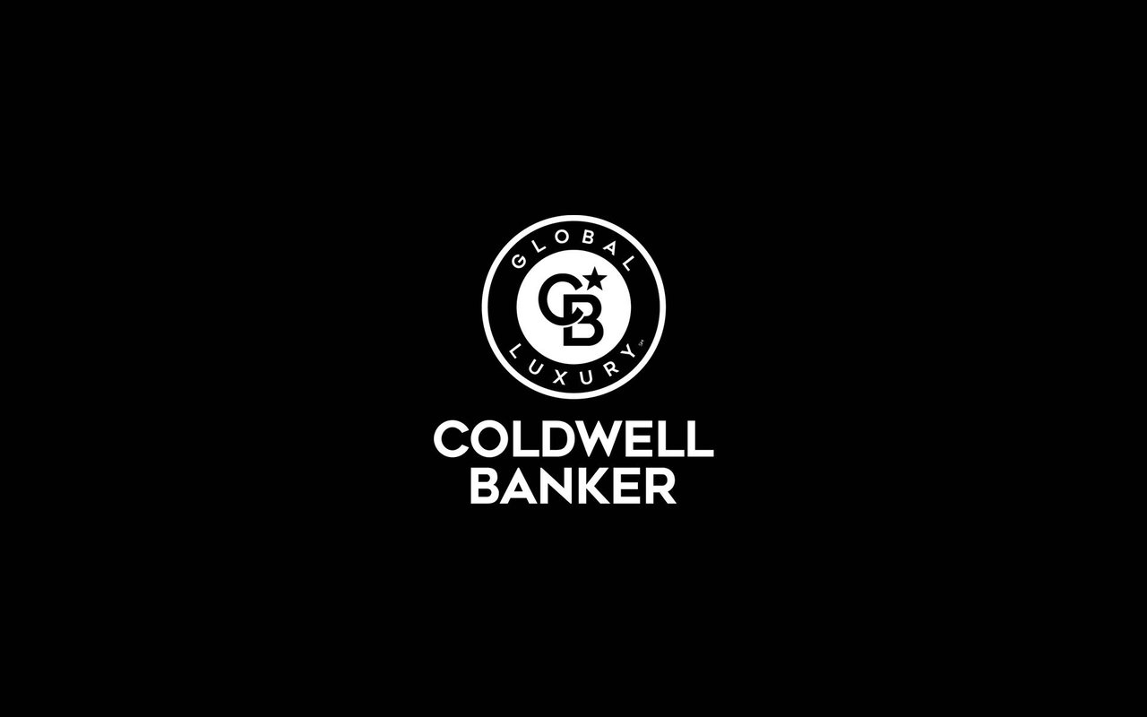 2609 Lighthouse Lane