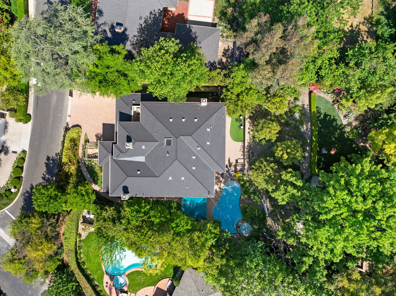 17710 Karen Drive