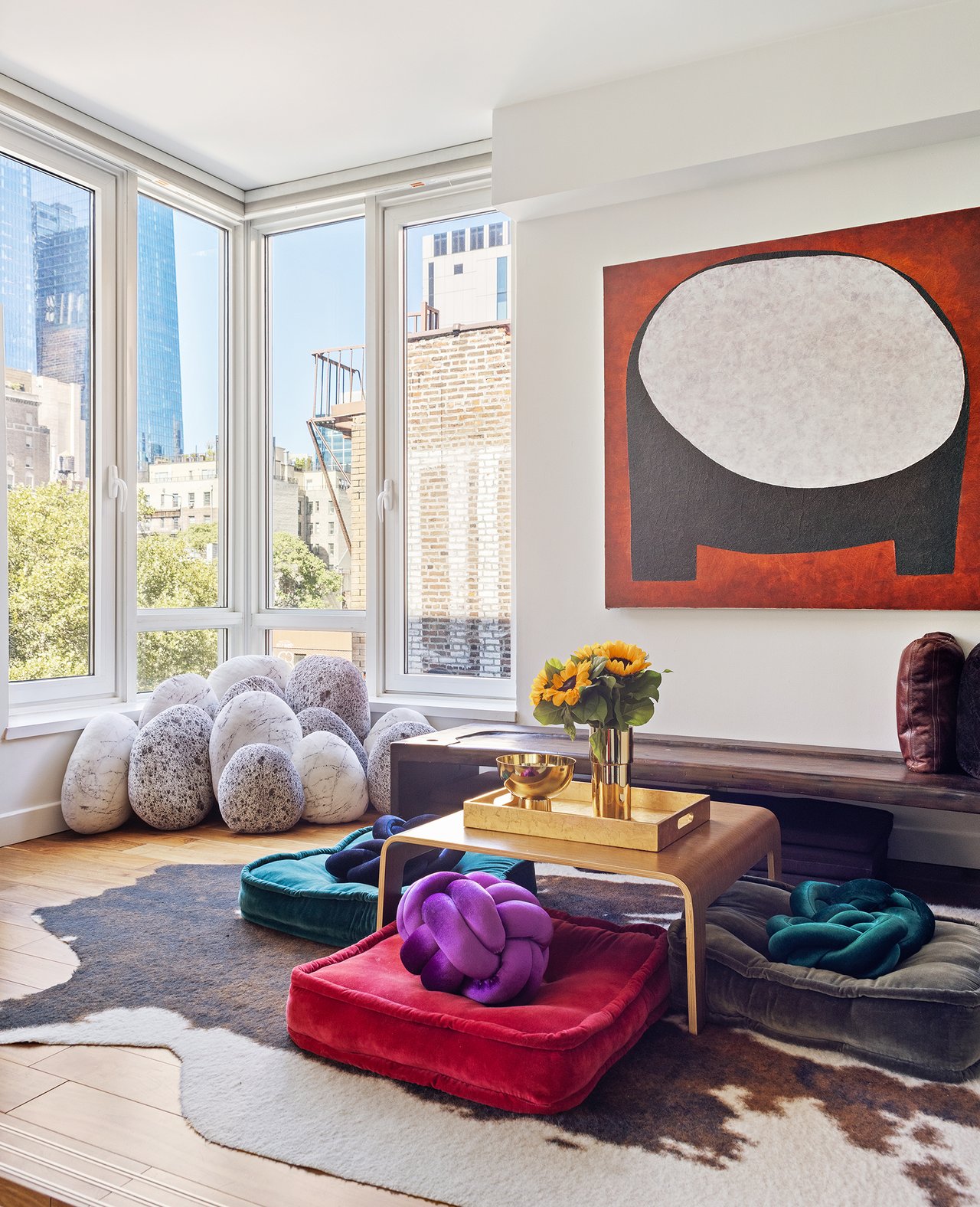 Chic Corner unit in Chelsea