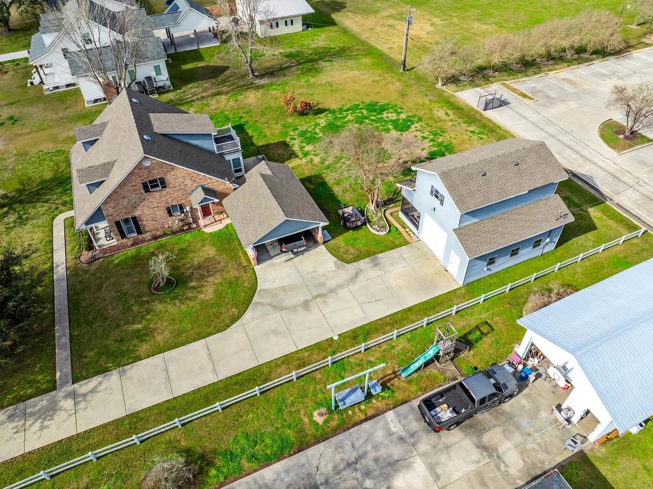 104 TALBOT DR