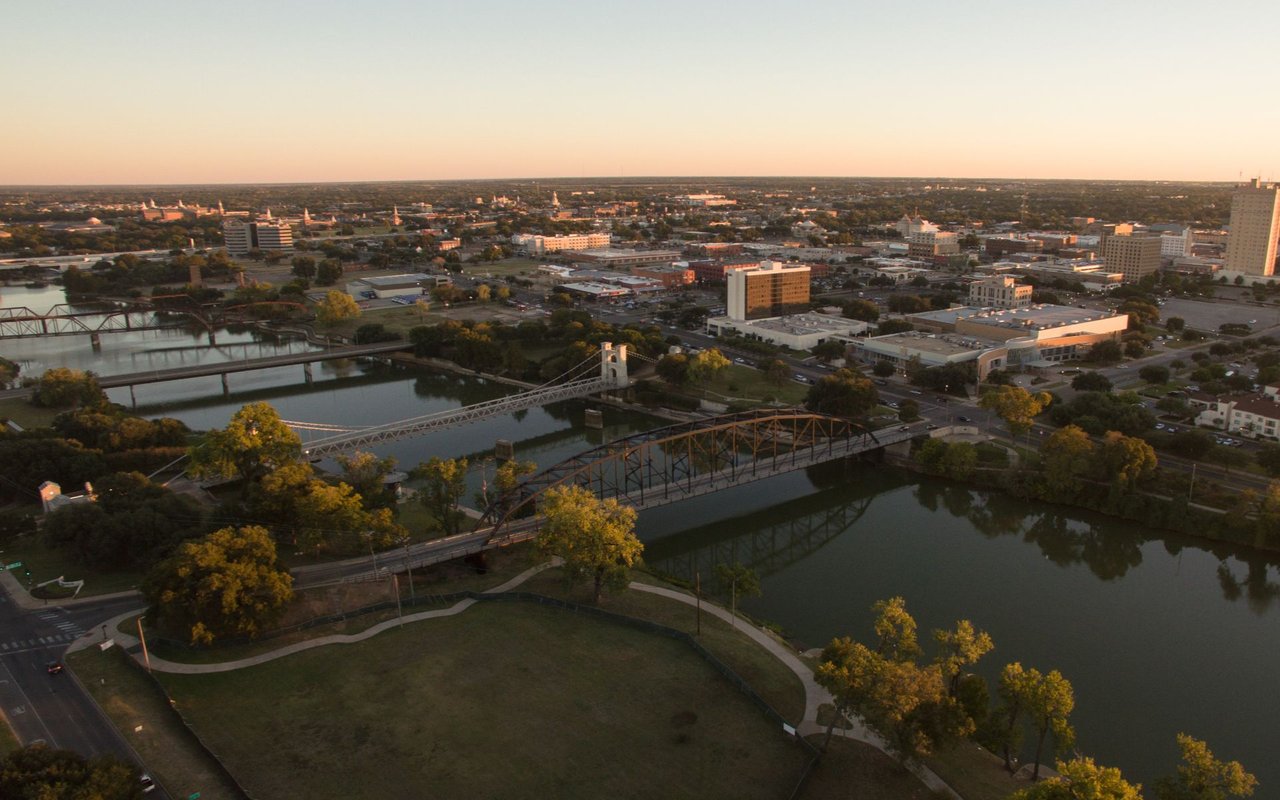 ACT / Fly Waco