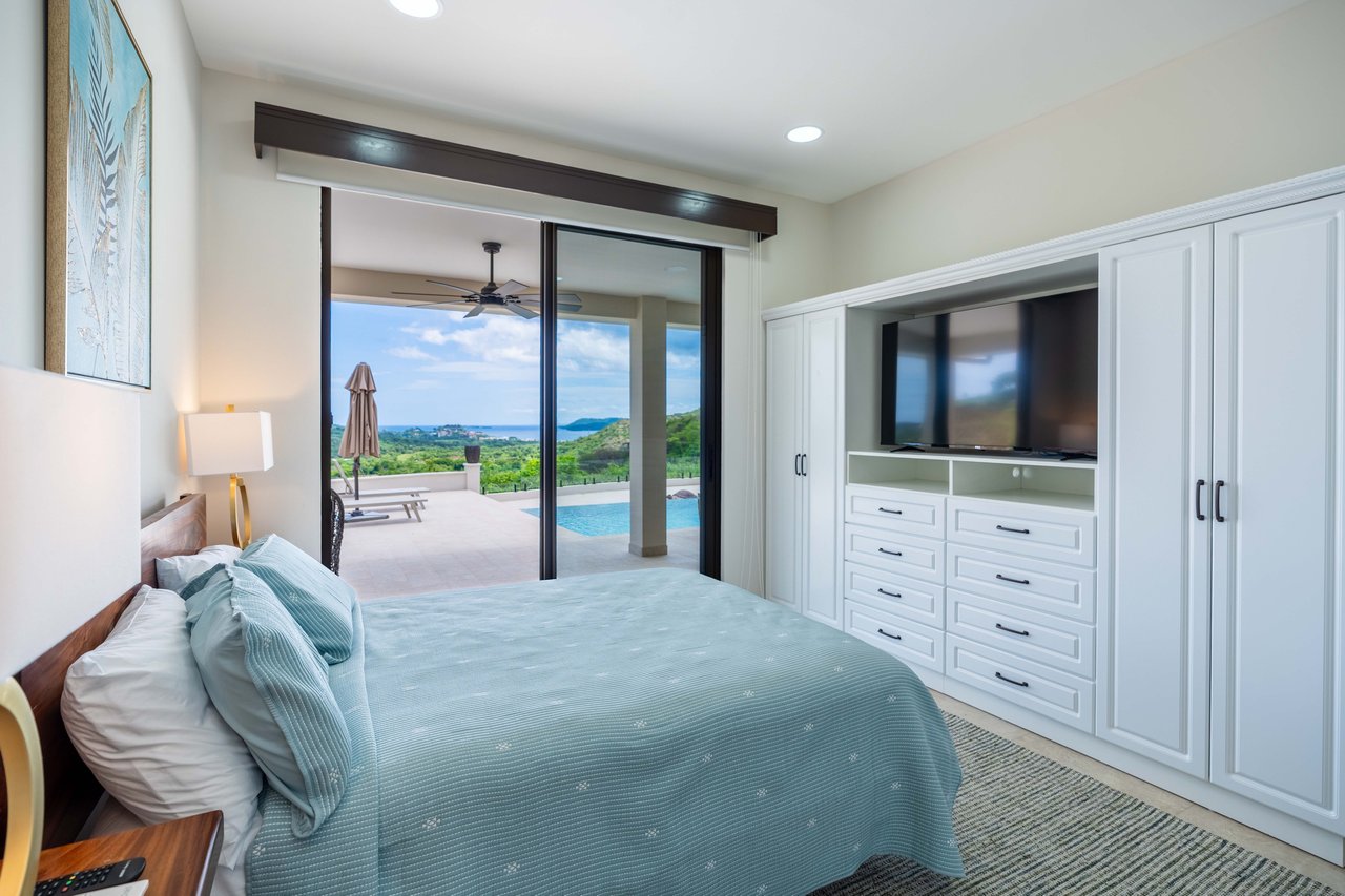 Villa Vista Serena, La Jolla Q | Ocean-View Luxury Home in Mar Vista, Playa Flamingo