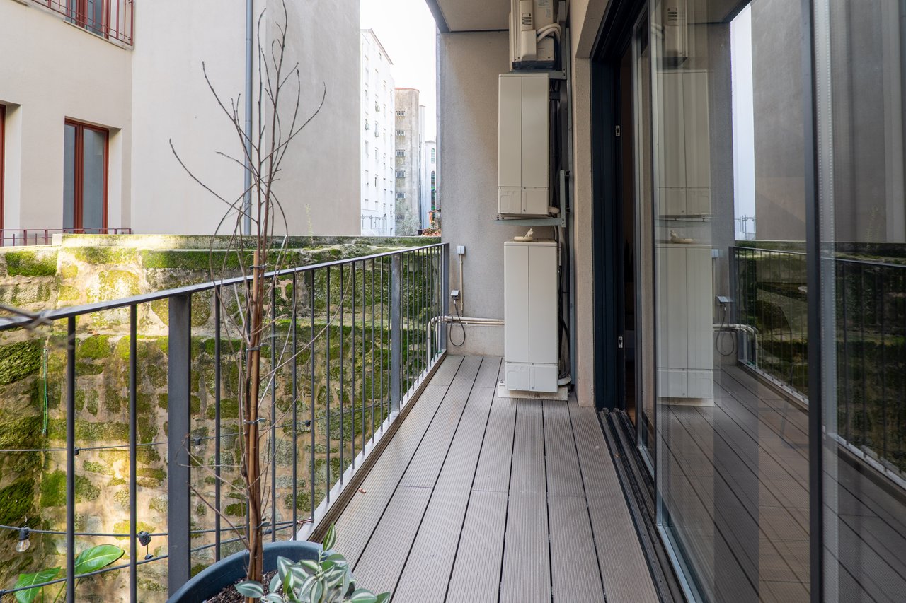 Prime Fine-Dining Restaurant Business Transfer (“Trespasse”) in Central Porto