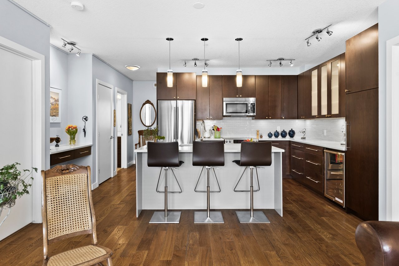 836 Royal Avenue SW Unit: 306