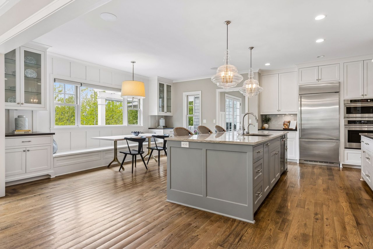5116 Skyline Drive, Edina