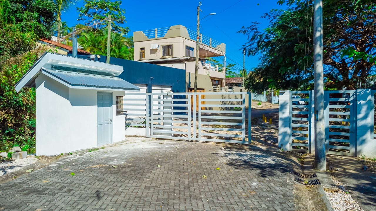 Valle Escondido Development | New Gated Community Near Tamarindo Beach