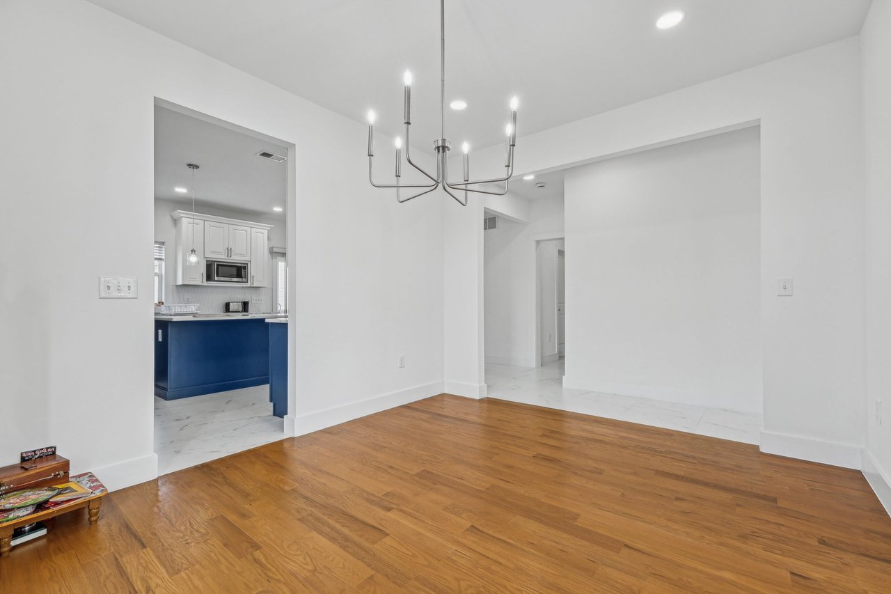 21 Kearney Ave