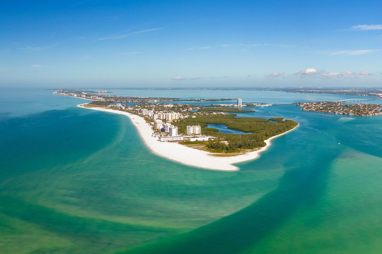What Does It Really Cost to Live on Siesta Key?
