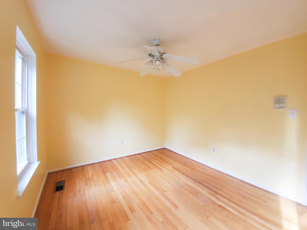 10412 Artemel Ln