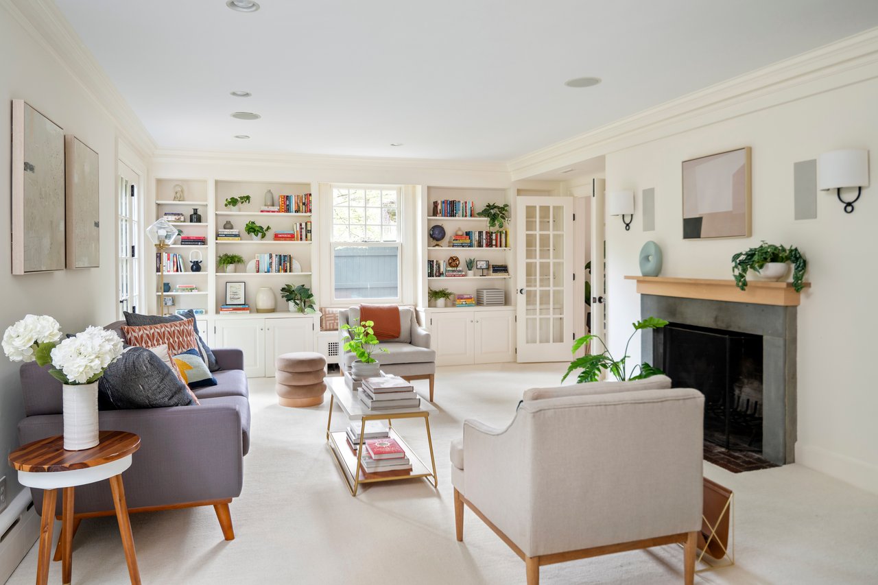 106 Coolidge Hl