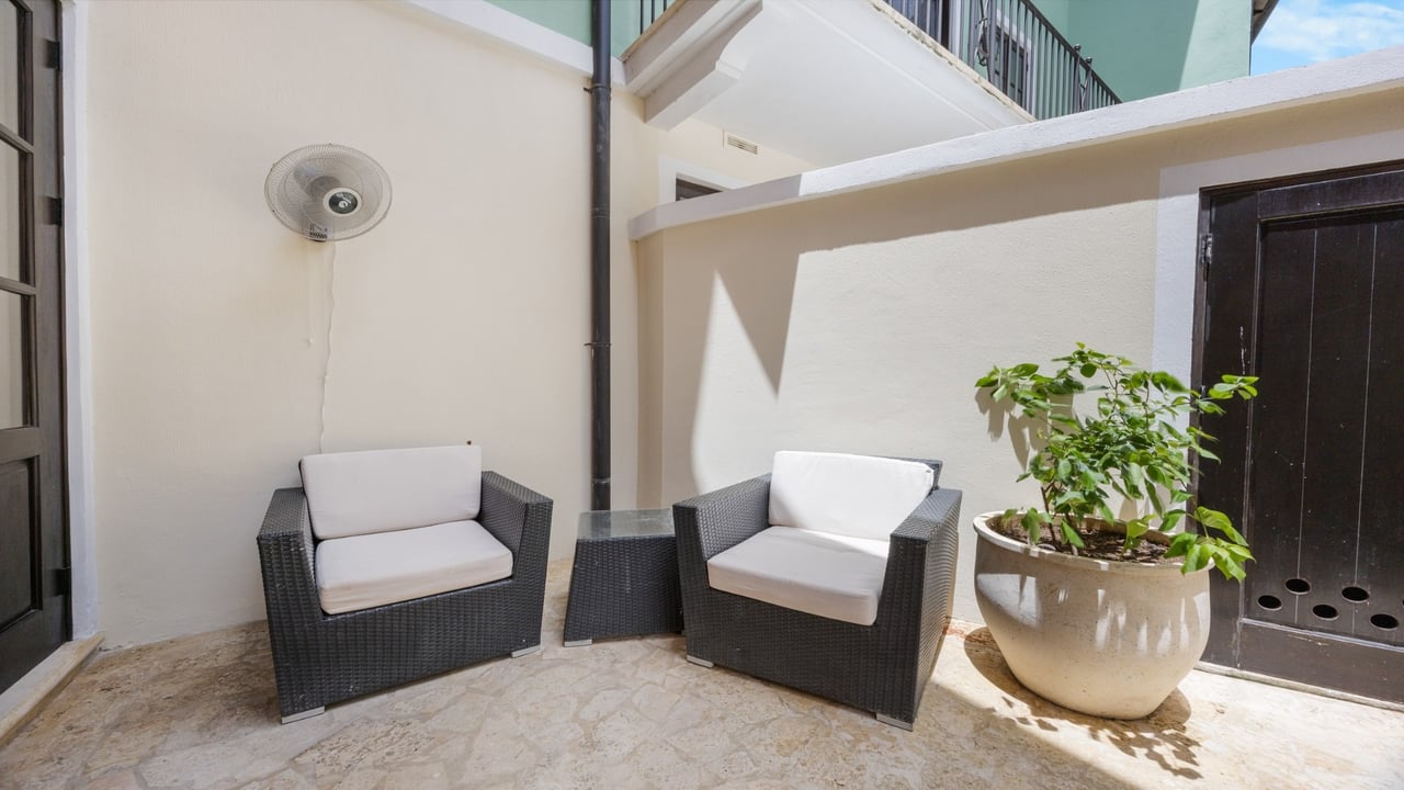 La Antigua Unit 16 - Home Steps From the Beach